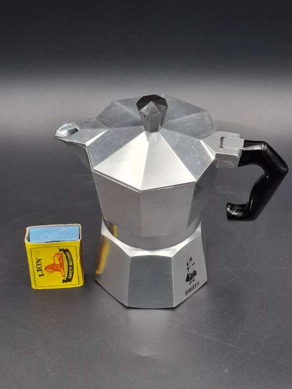 Bialetti Moka Express Espresso Coffee Maker - Aluminium