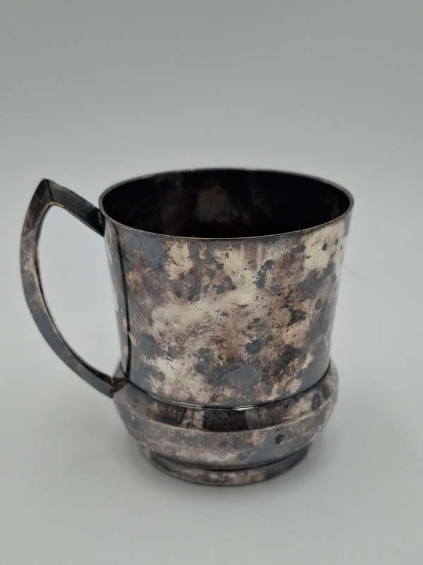 Vintage Leonard Silver Plated Baby Cup with aged Patina - 7CM H