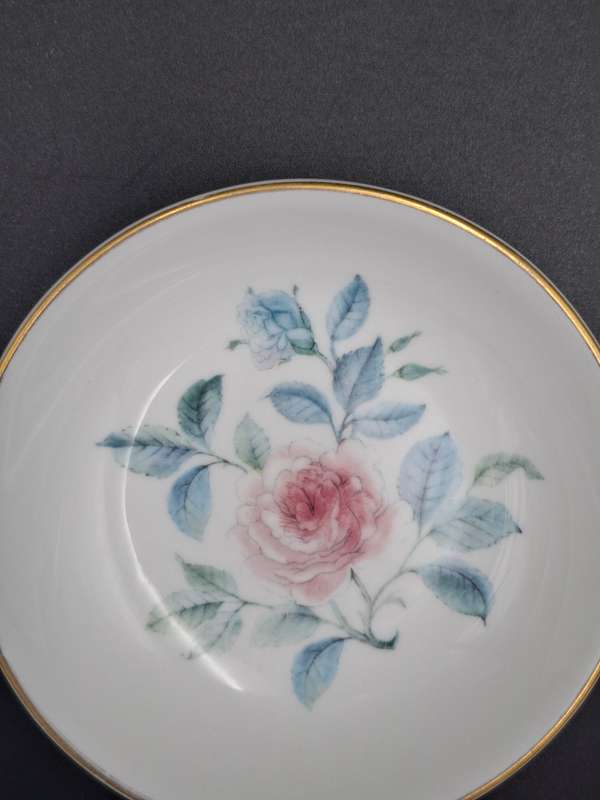 Vintage Wedgwood Bone China - Pair of Candle Sticks & a Pin Dish - Great Condition