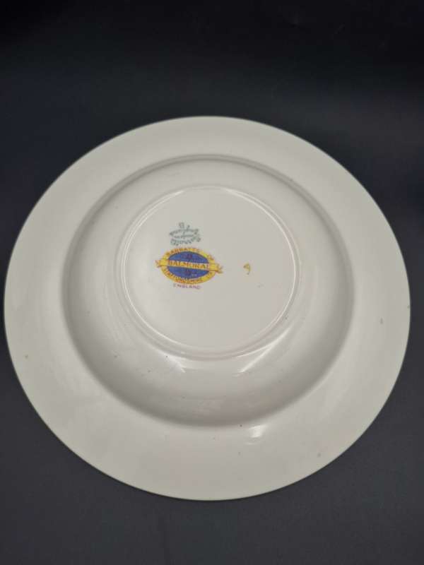 Vintage Barratts' of Balmoral Plates x 3 - 23cm diameter