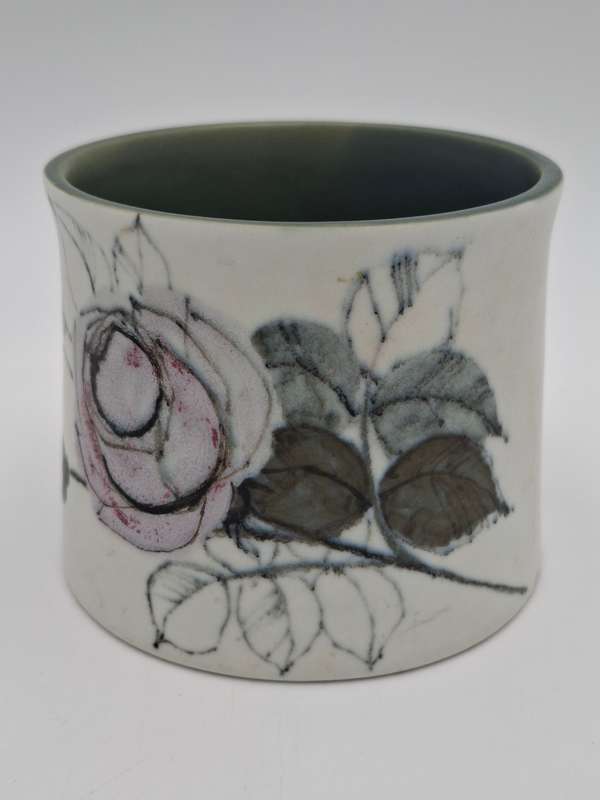Vintage Arabia HLA Helsinki Flower Design - Small Vase Hand-painted - part of a series