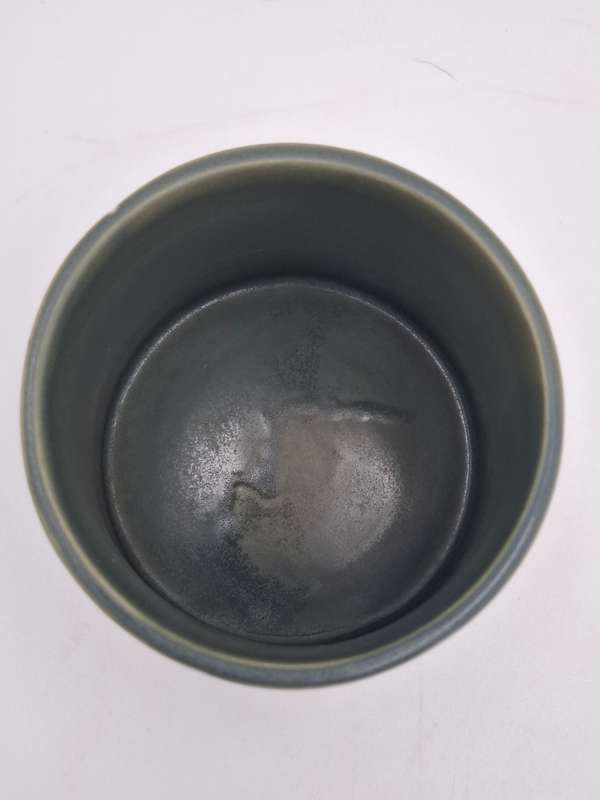 Vintage Arabia HLA Helsinki Flower Design - Small Vase Hand-painted - part of a series