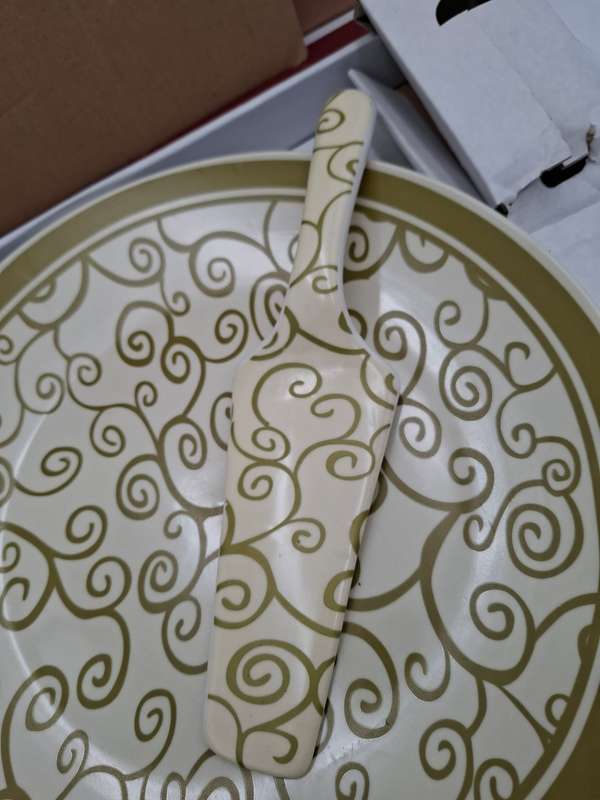 Porcelain Cake Platter and Lifter in Olive Green Scrolls with Cream base - in original packaging