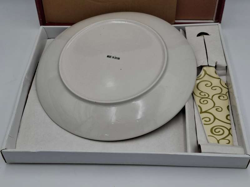 Porcelain Cake Platter and Lifter in Olive Green Scrolls with Cream base - in original packaging
