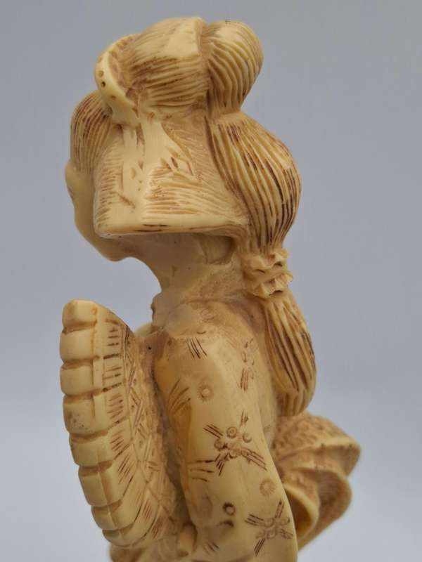 Vintage Japanese Geisha Figurine with Parasol & Fan