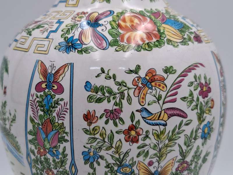 Vintage Chinese Porcelain Vase - Beautiful Botanical & Garden scenes with Summer/Spring Colours
