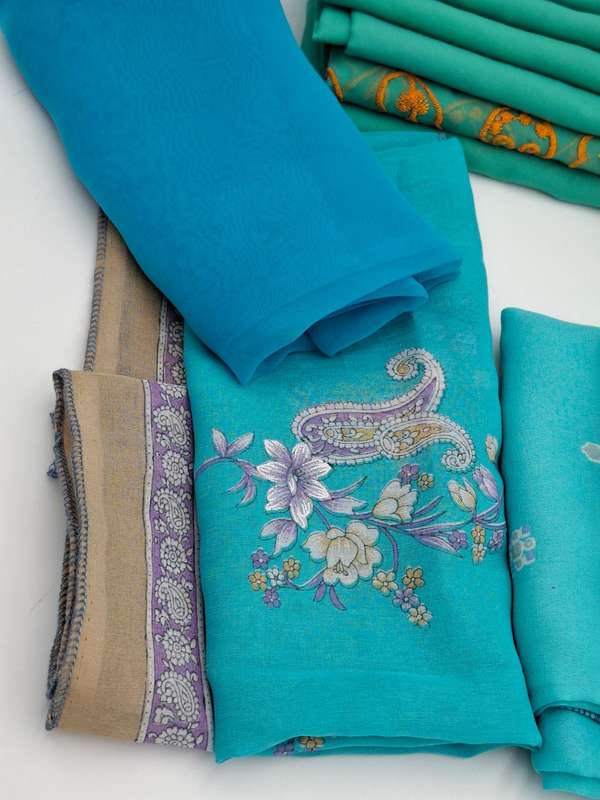 Turquoise Colored Fabric Batch - Precut in Rectangular Shapes for Head Scarves - with Thread