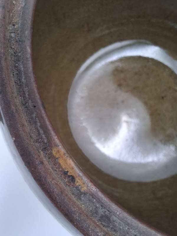 Vintage Storage Pottery Bowl with Lid - 16cm x 16cm - Olive Green and Chocolate - Great Condition