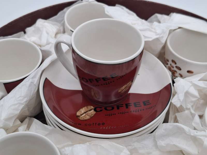 Espresso Coffee Set - 6 Cups & 6 Saucers - beautiful coffee bean designs - Like new