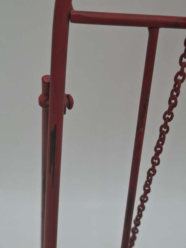 Vintage Red Rooster Metal Recipe Book Stand - Vibrant Colour - Lovely Boho Style