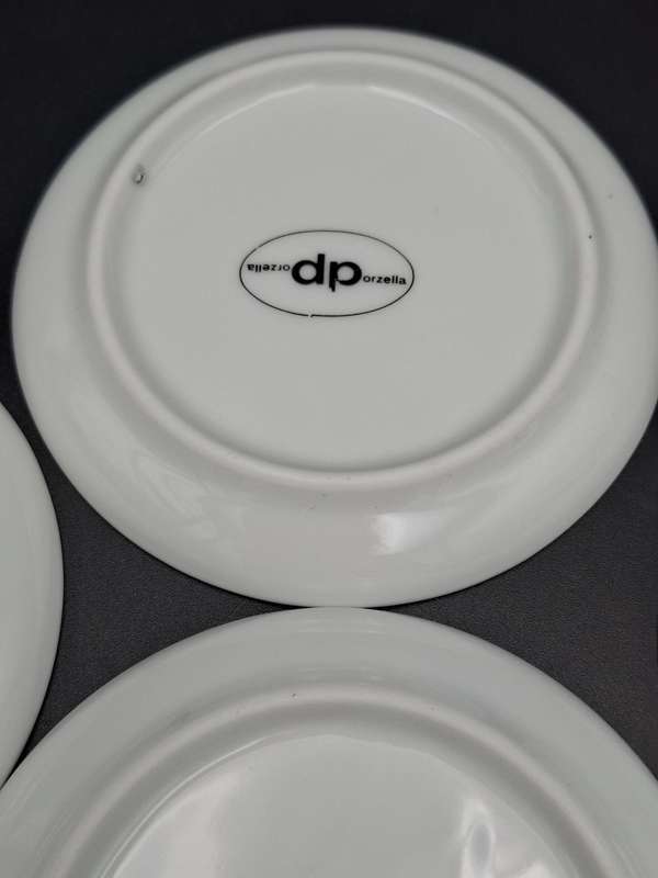 6 x Vintage Mini Porcelain Plates - collectors plates featuring sketches of Hamburg, Germany
