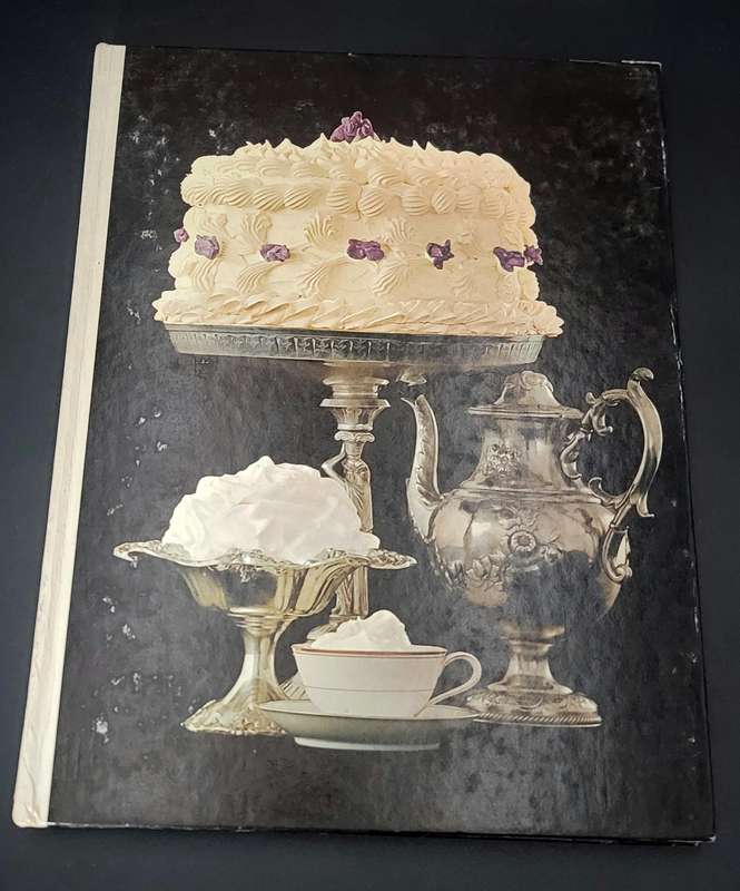 Foods of the World- The Cooking of Vienna's Empire by Joseph Wechsberg - Series of 13 Collectables