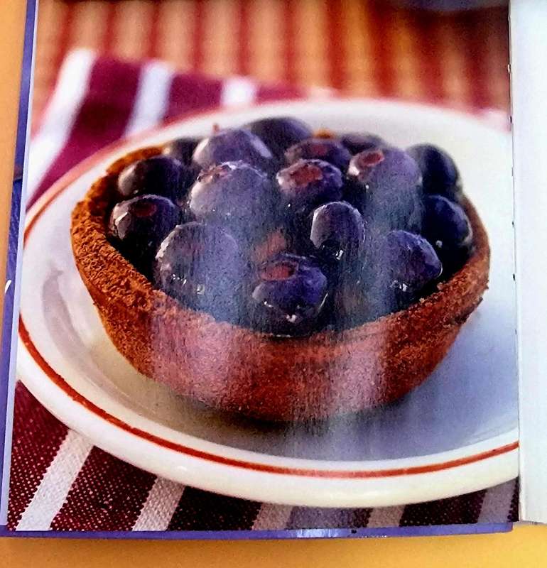 Marks & Spencer - Easy Desserts - Series of 8 Collectables