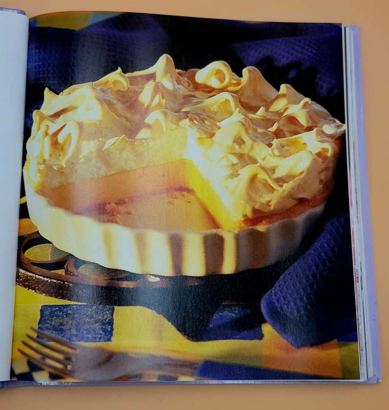 Marks & Spencer - Easy Desserts - Series of 8 Collectables