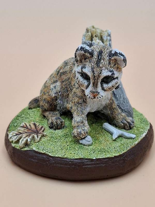 Vintage Hand Painted Resin Sculpture of a Bobcat - Artist James Kendall King c. 1980 to 1989