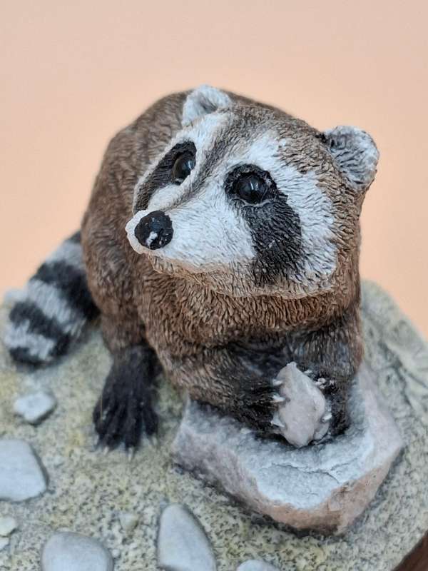Vintage Hand Painted Resin Sculpture of A Raccoon - Artist James Kendall King c. 1980 to 1989