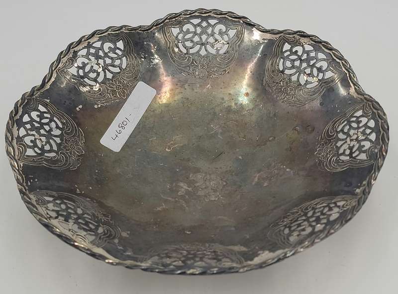 Vintage Filigree SP Bowl  with Round Ball Feet