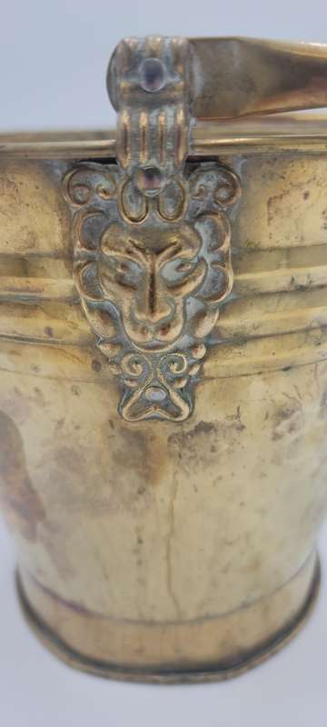 Vintage Brass Ice Bucket with a Delft Style Blue & White Ceramic Handle - Lion's Head detail