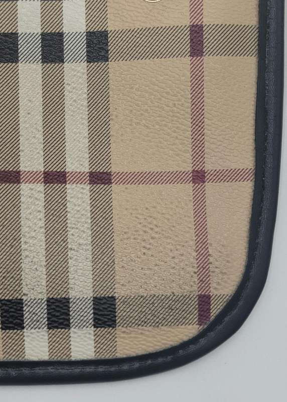 Burberry Day Bag with an interior Small Make-up Bag - No Strap & wear on Black Trim