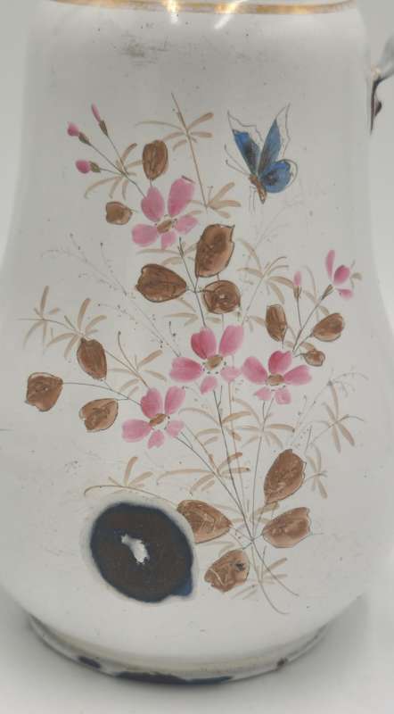 Vintage Enamel Teapot - 24cm H x 25cm L x 14cm diameter