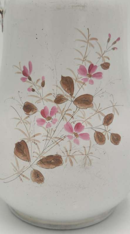 Vintage Enamel Teapot - 24cm H x 25cm L x 14cm diameter