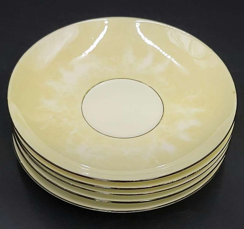 TK Thun known as Thuny Porcelain Set -made in Czechoslovakia