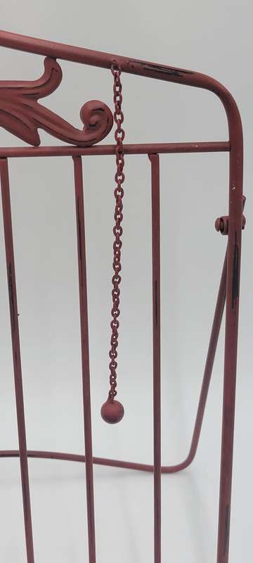 Vintage Red Rooster Metal Recipe Book Stand - Vibrant Colour - Lovely Boho Style