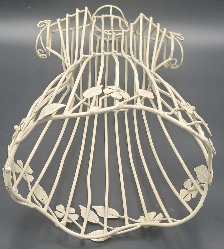 Metal Mannequin Bust - Use as Plant Trailing aid - Beautiful piece for some Botanical Drama