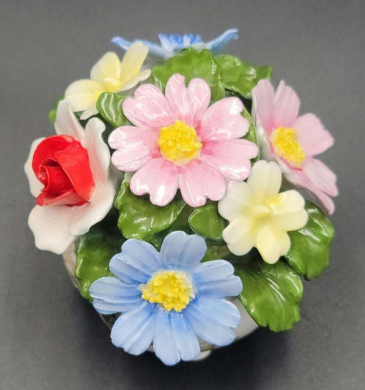 Vintage Aynsley Hand Modelled & Painted Fine Bone China Ornament - Cottage Garden