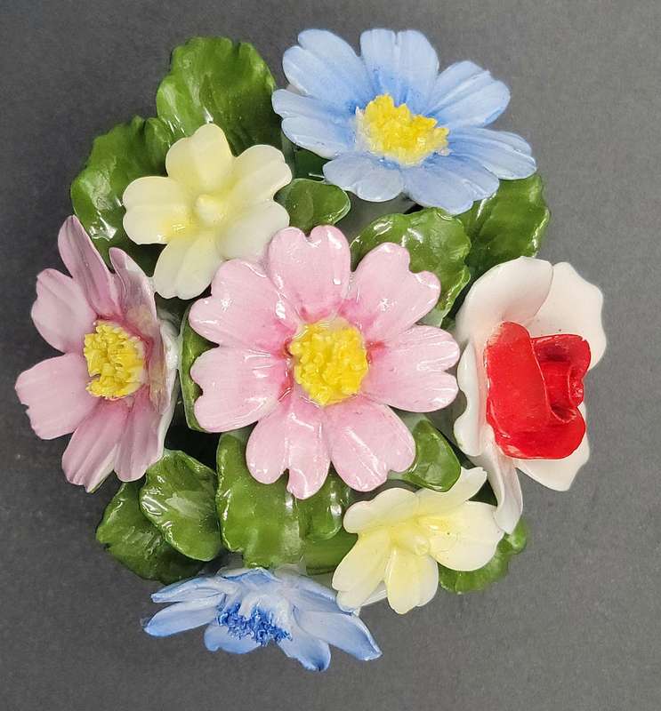 Vintage Aynsley Hand Modelled & Painted Fine Bone China Ornament - Cottage Garden
