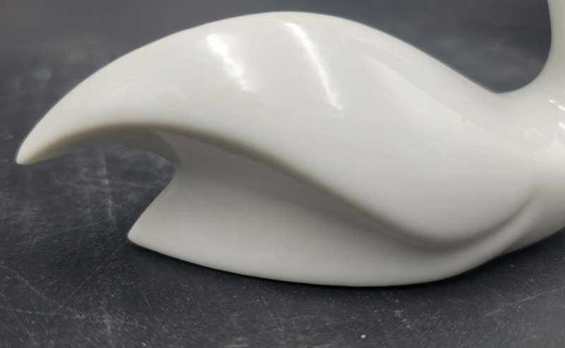 White Swan with a Gold Beak - Elweco Fine China