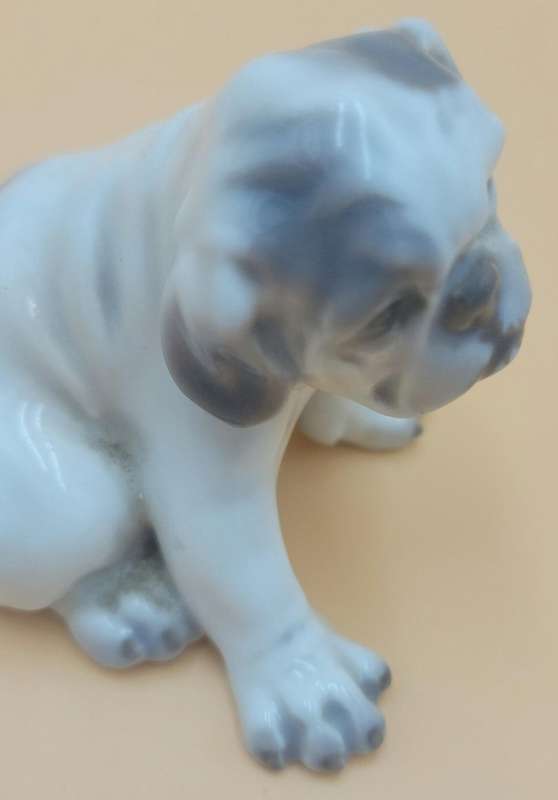 Vintage Royal Copenhagen Bulldog Puppy Figurine - model nr #1139 -by Dahl Jensen - Denmark