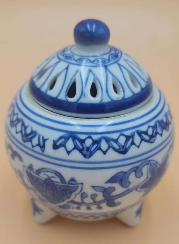 Replica of an Early Ming Dynasty Incense Burner Pot - Great Condition