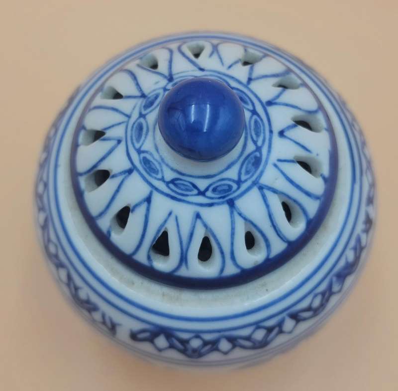 Replica of an Early Ming Dynasty Incense Burner Pot - Great Condition