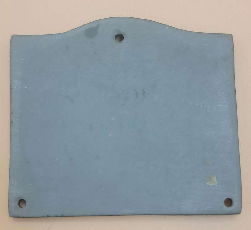Ceramic Brass style Plaque "All our visitors bring happiness, some by coming, others by going"
