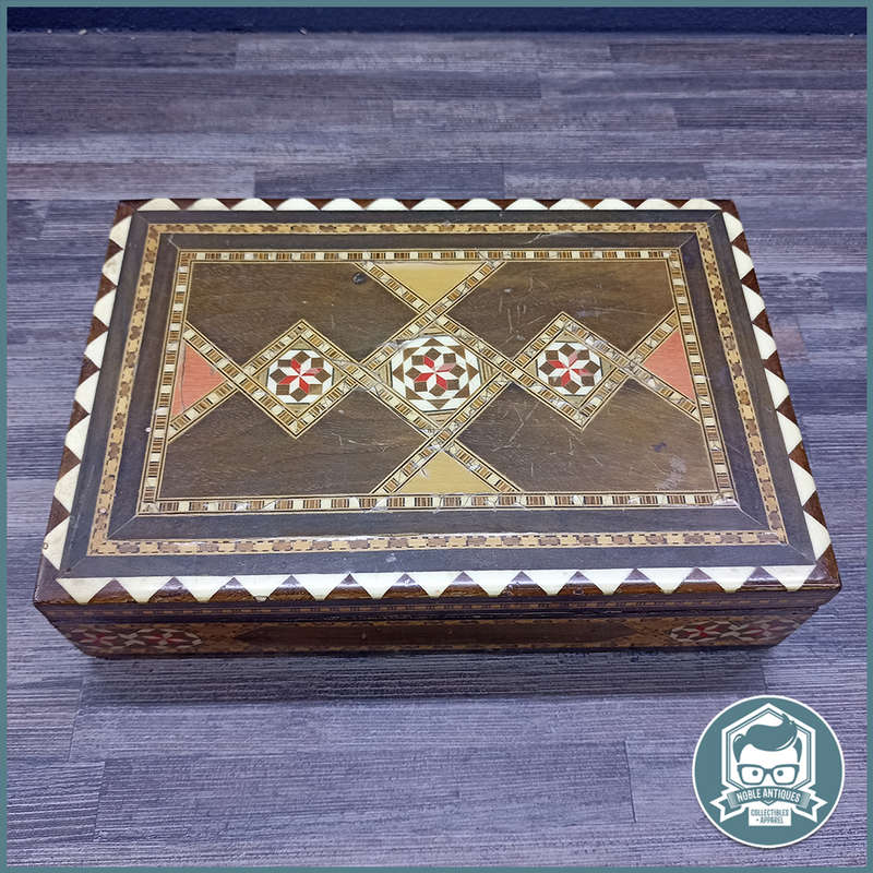 Vintage Wood Inlayed Cigar and Cigarette Box!!!