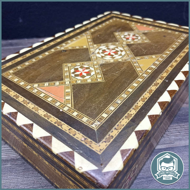 Vintage Wood Inlayed Cigar and Cigarette Box!!!