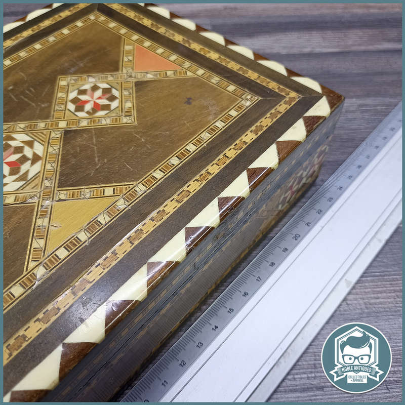 Vintage Wood Inlayed Cigar and Cigarette Box!!!
