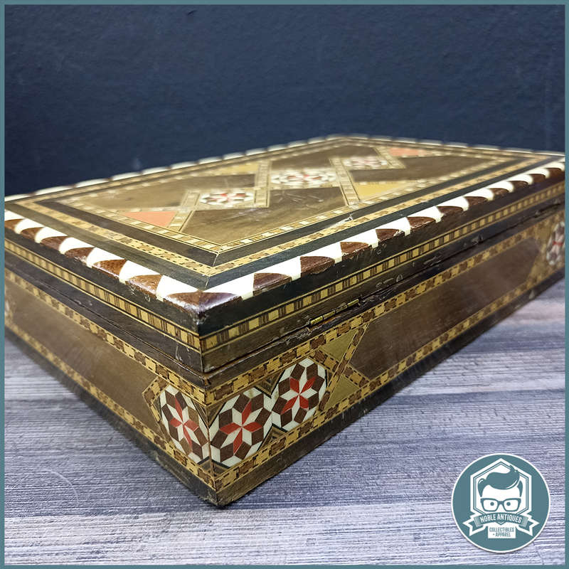Vintage Wood Inlayed Cigar and Cigarette Box!!!