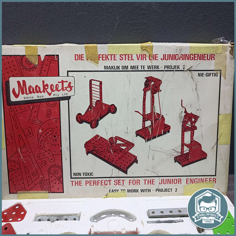 Vintage Maakeets (Meccano style) Metal Construction Set, Original box- made in SA!!!