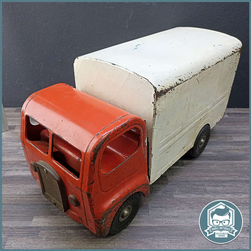 Large Vintage 1950's  Tri-Ang Tin Toy/Pressed Metal Truck!!!