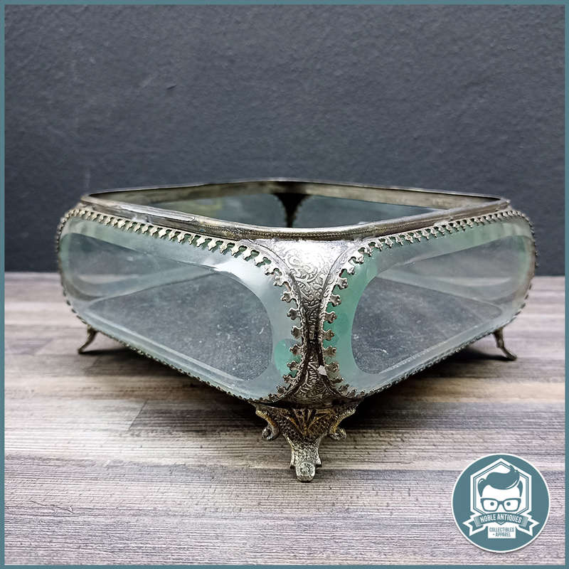 Vintage Beveled Glass and Ornate Silver-plate Jewelry Box!!! 18cm wide!!!