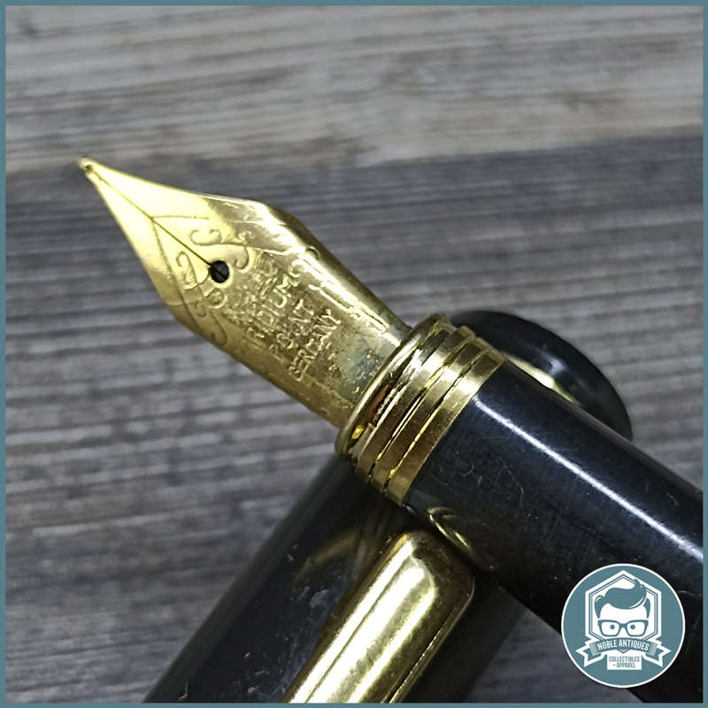 Original Black and Gold German Fountain Pen!!!