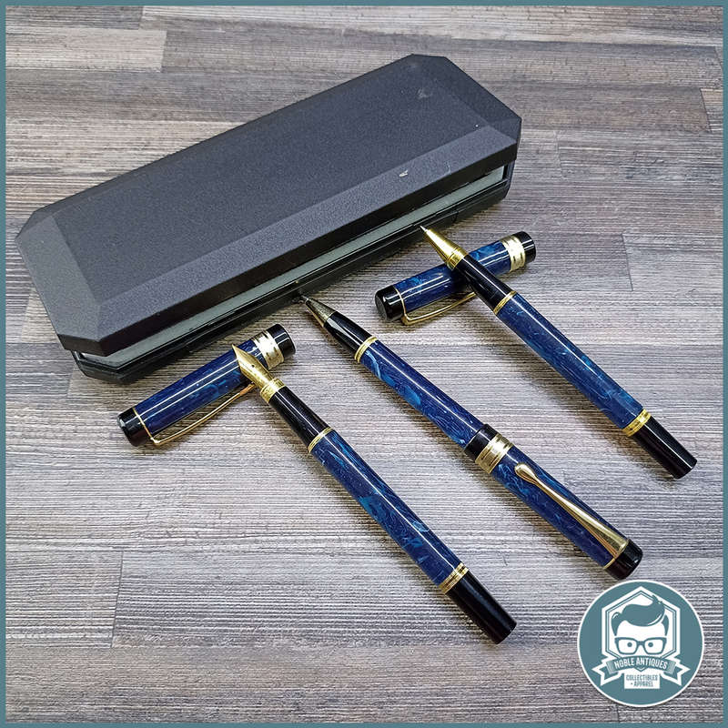 Original Cased Fountain and Rollerball Pen Set!!!