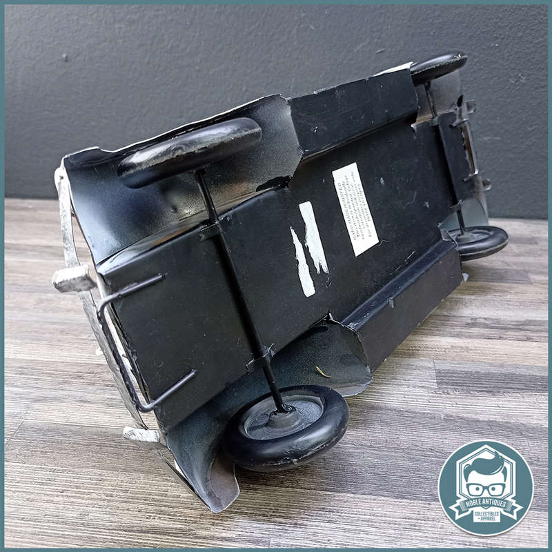 LARGE 35cm Tin Metal VW Beetle !!!