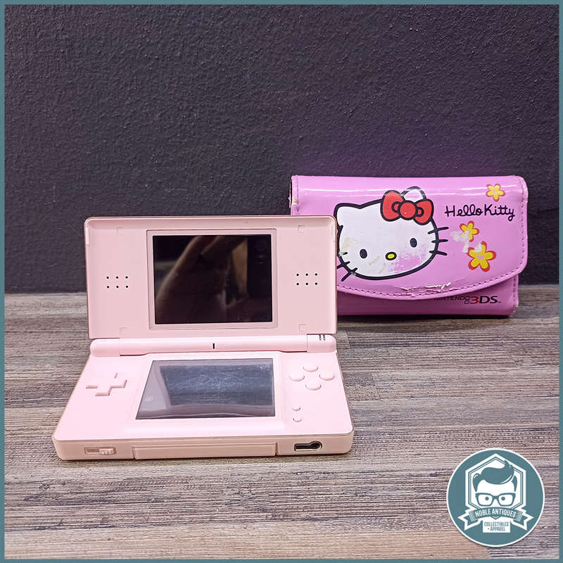 Nintendo DS Lite, Not tested, No Charger, Includes Carry Case!!!