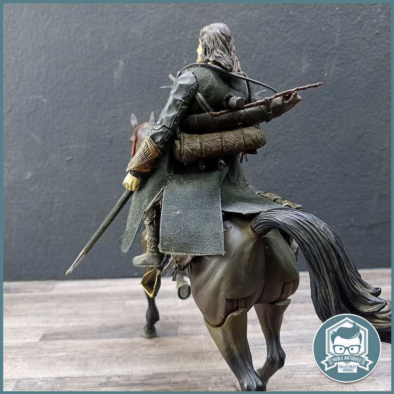Lord of the Rings Deluxe Horse & Rider Aragorn & Brego Two Towers!!!