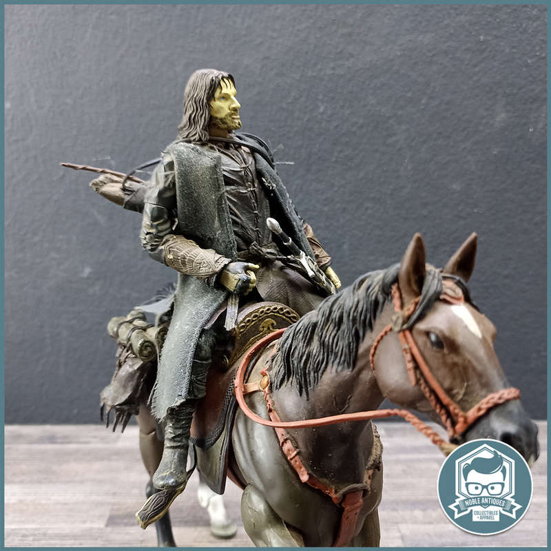 Lord of the Rings Deluxe Horse & Rider Aragorn & Brego Two Towers!!!