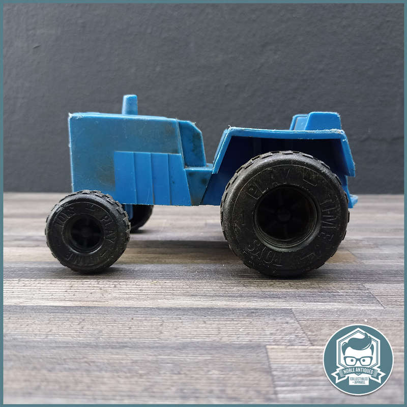 Vintage Hard Plastic Play Toys Tractor!!!