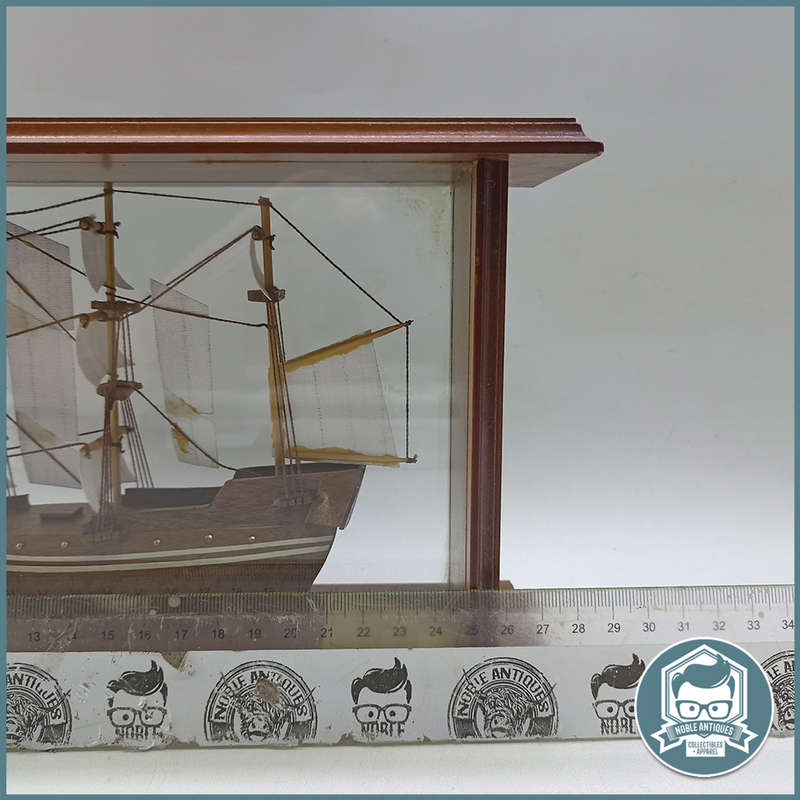 Wood and Glass Boxed Detailed VICTORY 1765-1805 ILE MAURICE Ship Model!!!